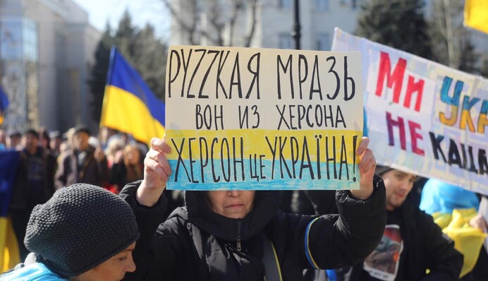 Не воюй – здавайся в полон: як українцям врятуватися від примусової мобілізації в окупації