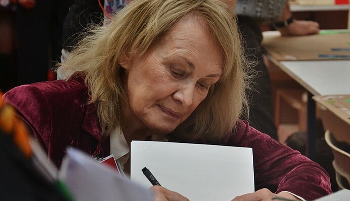 Нобелівську премію з літератури 2022 року присудили французькій письменниці Анні Ерно