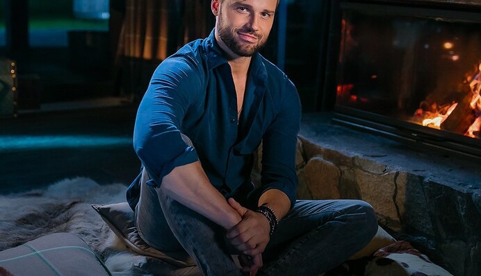 Герой нового 