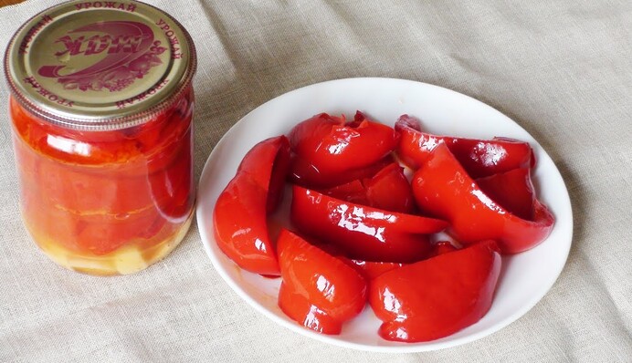 Як закрити на зиму перець з часником: найпростіший рецепт