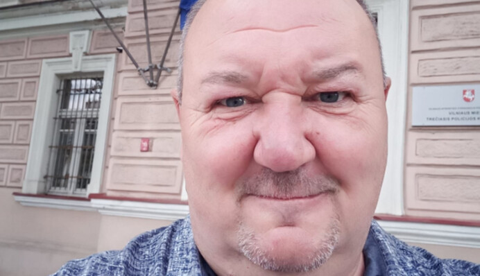 В Росії з'явилися ще два монстри, які тримають всіх за одне місце - журналіст-розслідувач