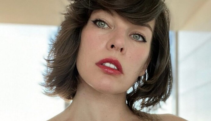 Горюю з українцями: Мілла Йовович емоційно відреагувала на ракетні удари по Україні