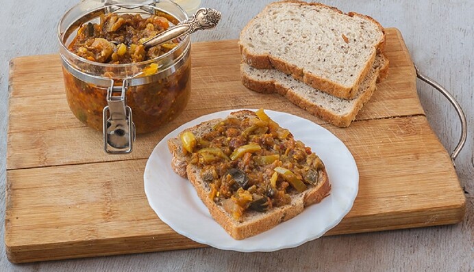 Головне – не переварити. Рецепт грибної ікри з опеньків на зиму