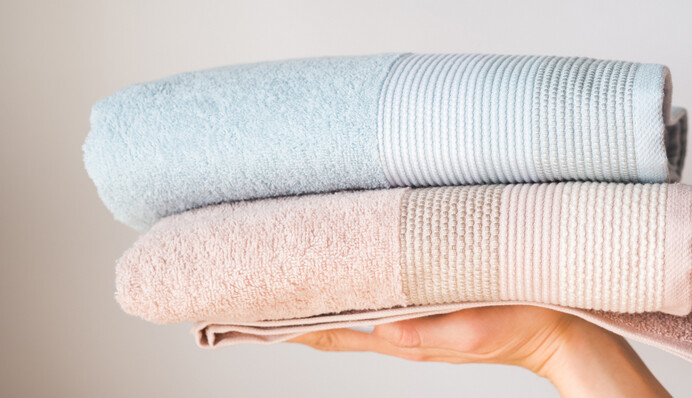Как сделать полотенца мягкими и ароматными без кондиционера: простые лайфхаки