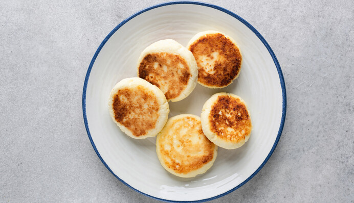 Без муки и сахара. Как приготовить вкусные и легкие сырники с манной крупой