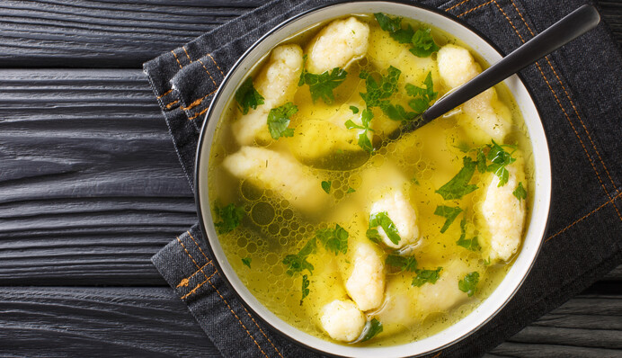 Як зварити ароматний овочевий суп з галушками: простий рецепт