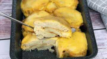 В духовке получаются вкуснее. Рецепт запеченных дерунов с сыром