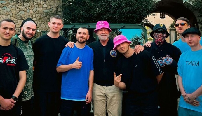 Встретил с домашним ослом: Kalush Orchestra сходили в гости к Арнольду Шварценеггеру