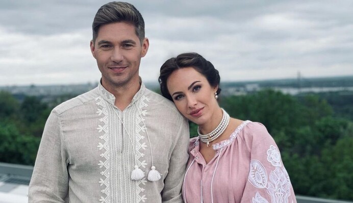 По паспорту я Остапчук: після повідомлень про розлучення Христина Горняк заінтригувала заявою