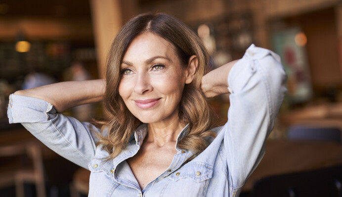 Топ-6 ошибок в окрашивании волос, которые не стоит делать женщинам после 50 лет