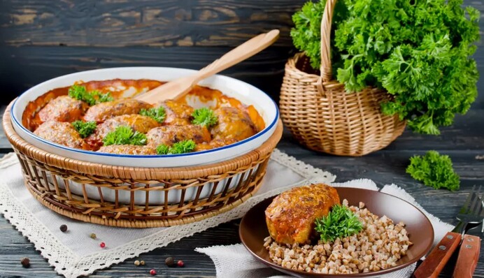 Як приготувати ліниві голубці з рисом і капустою: простий рецепт