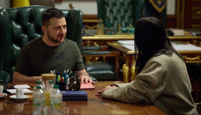 Такие встречи придают сил: Джамала поделилась впечатлениями от общения с Владимиром Зеленским