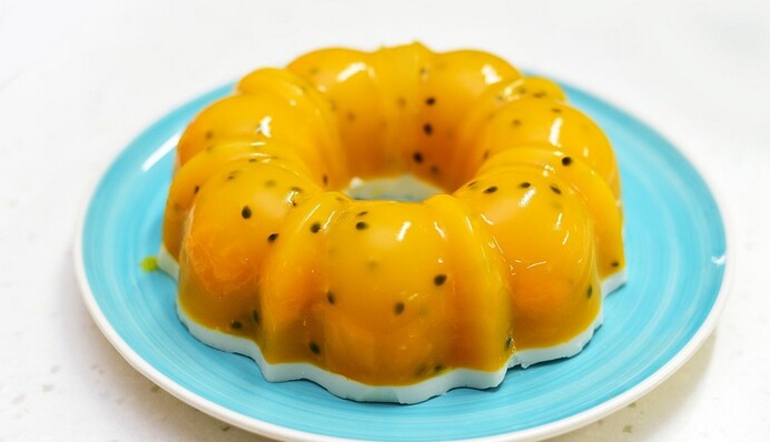 Що робити, якщо желе не застигає: кулінарний лайфхак, який врятує десерт