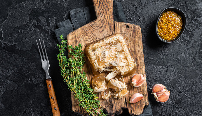 Как приготовить прозрачный холодец из курицы: простой рецепт с желатином