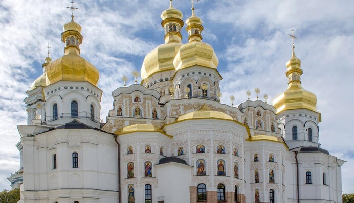 Московський патріархат йде з головних храмів Лаври: що буде далі