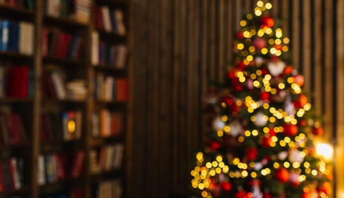 Подборка лучших рождественских колядок, которые можно послушать на Сочельник: видео