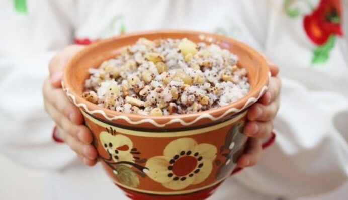 Самый быстрый вариант на Сочельник: как приготовить вкусную кутью из риса