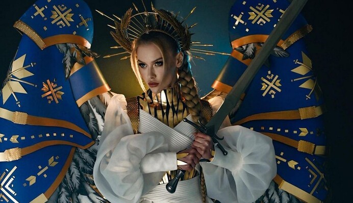 З крилами і мечем: українка на конкурсі 