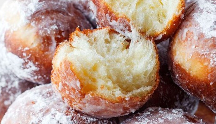 Как приготовить сырные пампушки на Второй Сочельник: простой рецепт