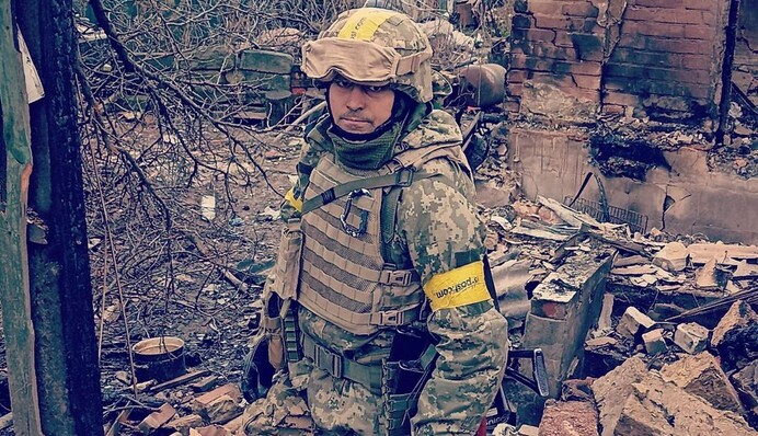 Відчув запах смерті: актор Дмитро Лінартович розповів про наслідки поранення в Соледарі