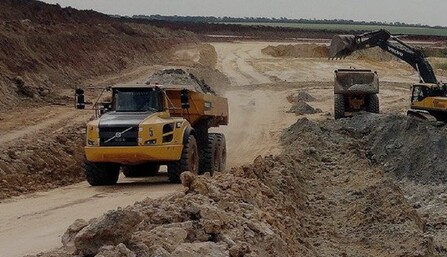 Битва за титан: как российский бизнес сохраняет контроль над  украинскими недрами