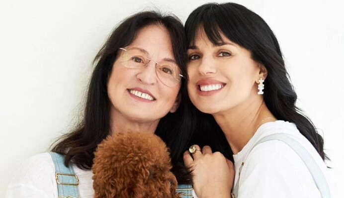 Мій тил: Маша Єфросиніна зворушливо привітала маму з днем народження