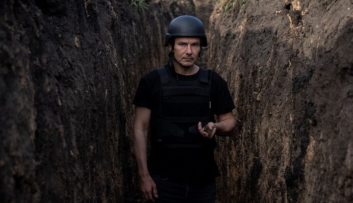 Под звуки канонады: Святослав Вакарчук выступил в Бахмуте и рассказал о ситуации в городе