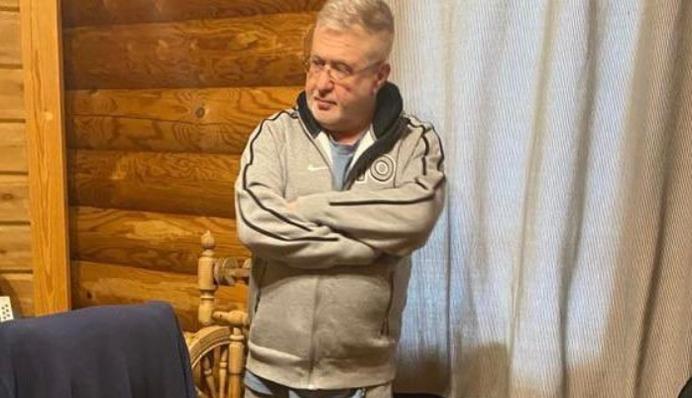 Убить двух зайцев: почему Банковая устроила день обысков