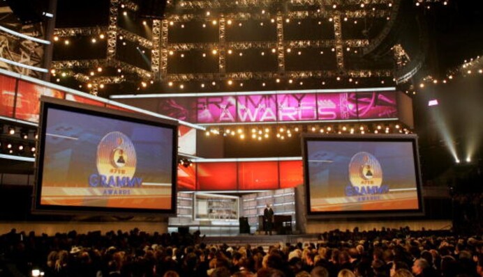 На церемонии 