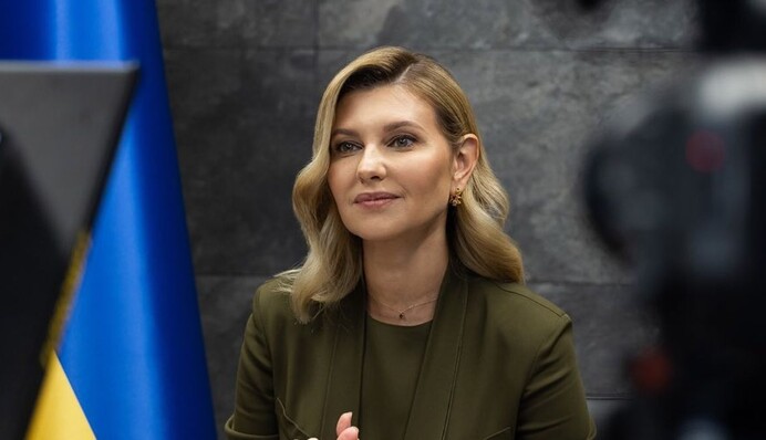 Олені Зеленській 45 років: як перша леді проявила себе за рік війни в Україні