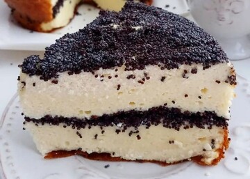 Смачна та ніжна, як суфле: рецепт сирної запіканки з маком