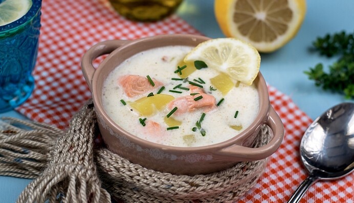 Как приготовить вкусный сливочный суп с лососем: простой и изысканный рецепт