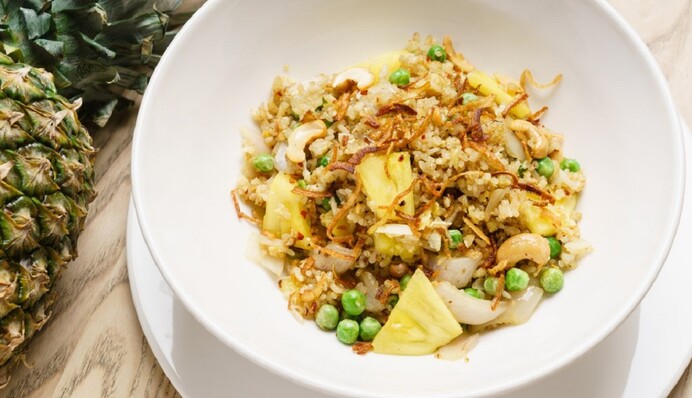 Как вкусно приготовить рис с овощами: изысканный рецепт с ананасом