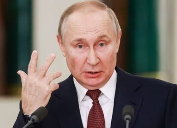 "Зуд миро­творчества": как по всему миру вскрываются тайные друзья Путина