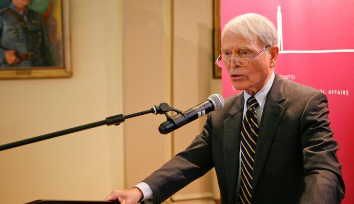 Україні варто зупинити 