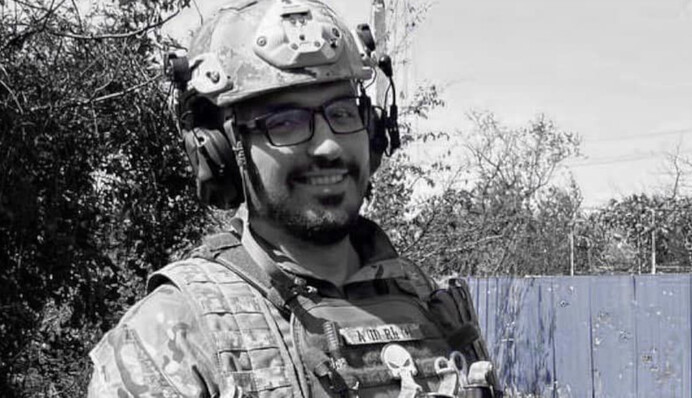 Сражался до последнего: юморист 