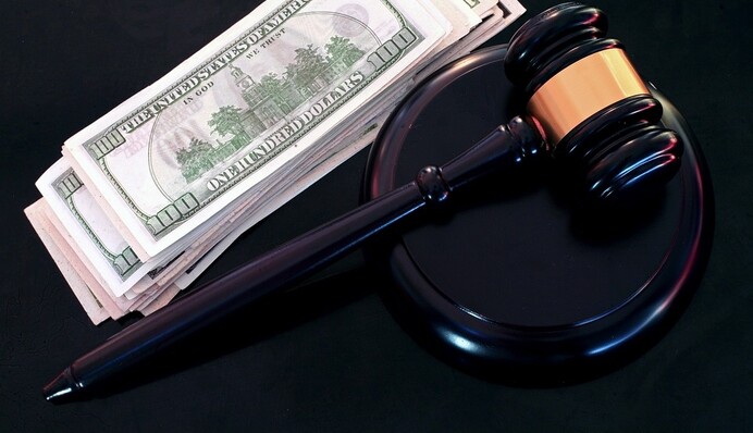 Полювання на корупціонерів: чому НАБУ займається лише колишніми чиновниками