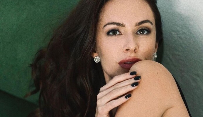 Проплакала 5 годин: Христина Горняк після розлучення з Остапчуком розповіла про розбите серце