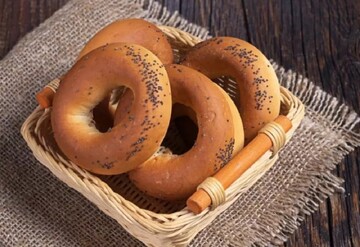 Как приготовить бублики с маком на праздник Сорок святых: простой рецепт