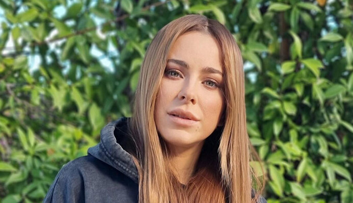 Предательница Ани Лорак объяснила, почему выбрала жизнь и работу в России во время войны