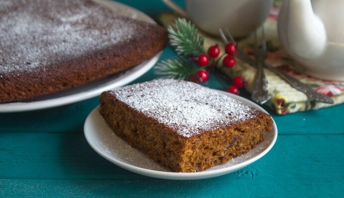 Що приготувати із залишків варення: рецепт швидкого пирога на кефірі