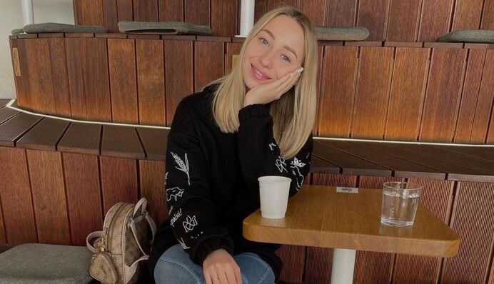 Поки не можу звикнути: Катерина Репяхова показала ніс після пластичної операції