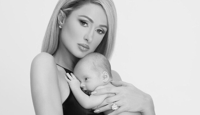 Мое сердце: 42-летняя Пэрис Хилтон очаровала сеть черно-белыми фото с маленьким сыном