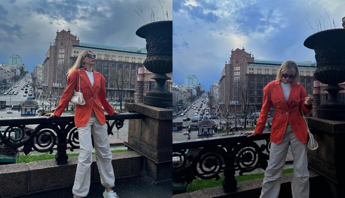 Леся Никитюк в штанах модного фасона показала, как одеваться весной 2023 года: фото
