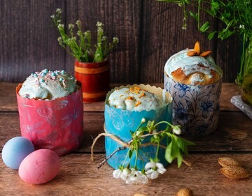 Коли печуть паски і фарбують яйця на Великдень: який день краще обрати