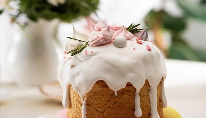 Чем покрыть паску на Пасху: топ-6 рецептов вкусной глазури