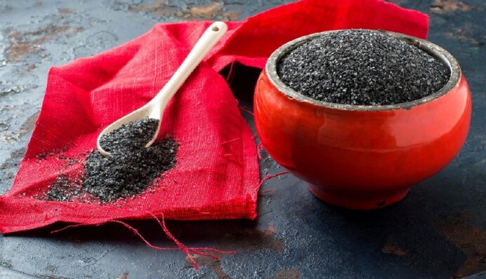 Четверговая соль – оберег на весь год: как ее приготовить в Чистый четверг