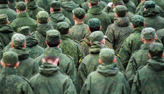 Війна на виснаження: як путінський режим 