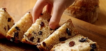 Викидати не можна: що робити з залишками паски після святкування Великодня