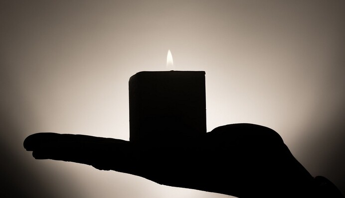 В какие даты отмечают Поминальные дни после Пасхи и что принято делать